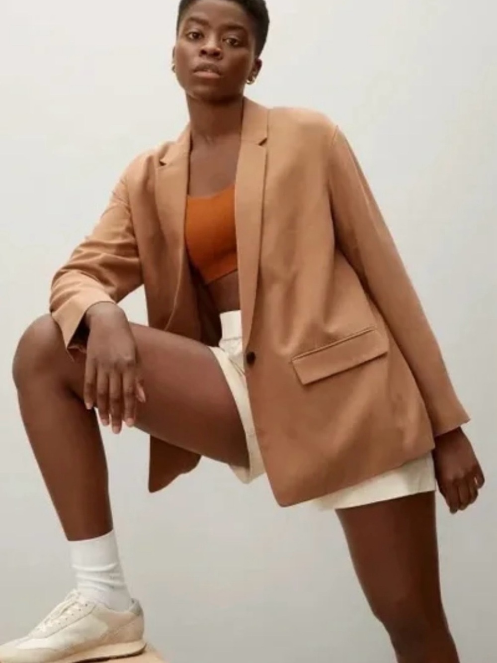 Everlane 00 easy blazer in toasted coconut